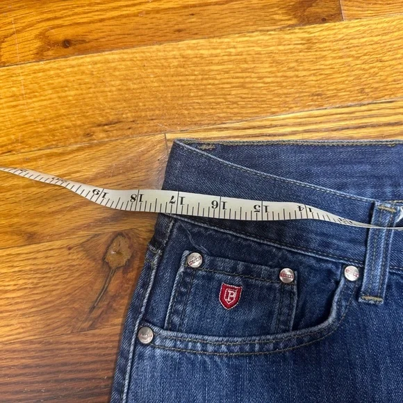 Prada jeans practicaly new with a tie dye detail in the back - Picture 9 of 11